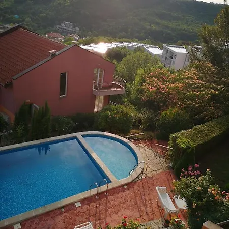 Complex Karia I * Kawarna