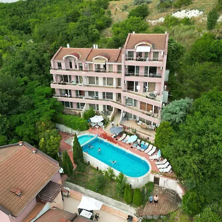 Apartament Complex Karia I