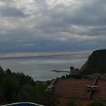 Complex Karia I *