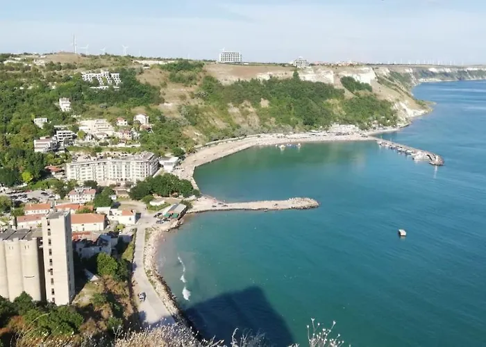 Complex Karia I דירה