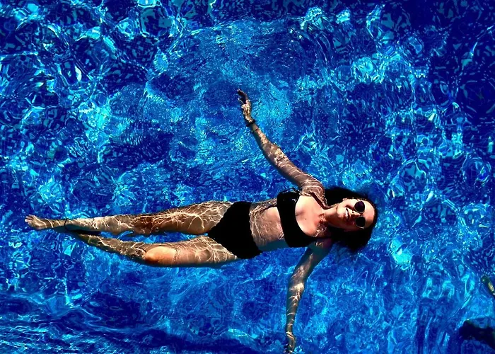 Complex Karia I דירה *