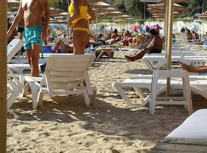 Complex Karia I דירה קברנה