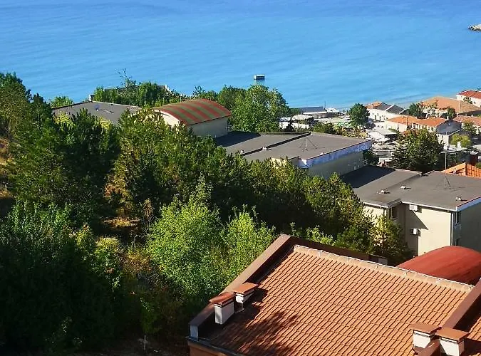 Complex Karia I קברנה